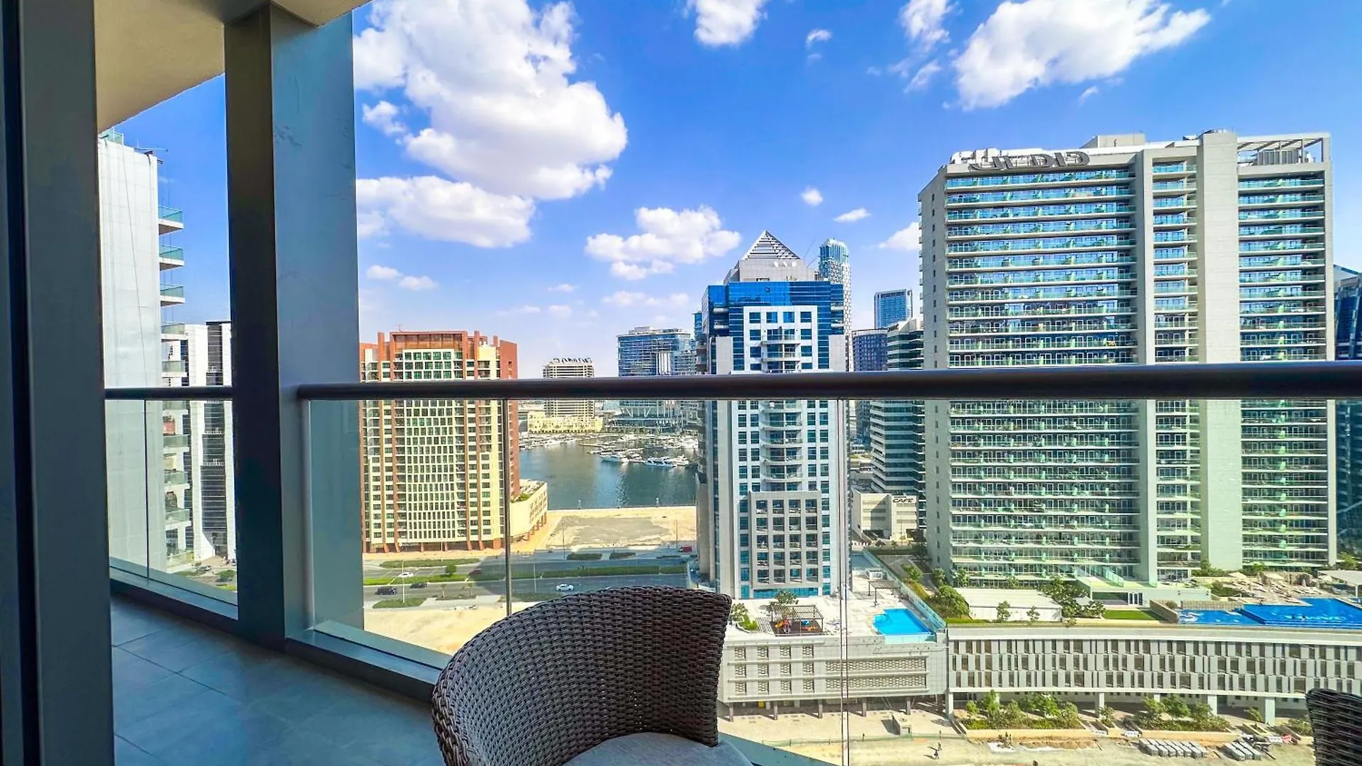 Apartment Chic 1-Bedroom In Sterling Tower, Downtown Stay - 17Ab05 Dubai